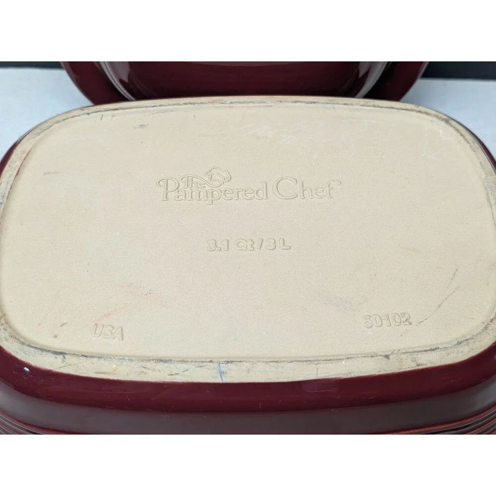 The Pampered Chef Cranberry Red Deep Covered Baker Dutch Oven 3.1 QT 3L USA